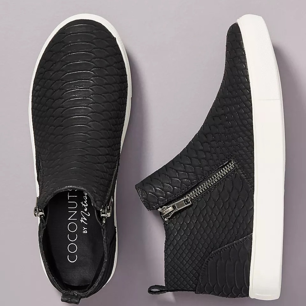 Coconuts by Matisse Black Faux Snakeskin Goya Hightop Sneakers Size 7.5